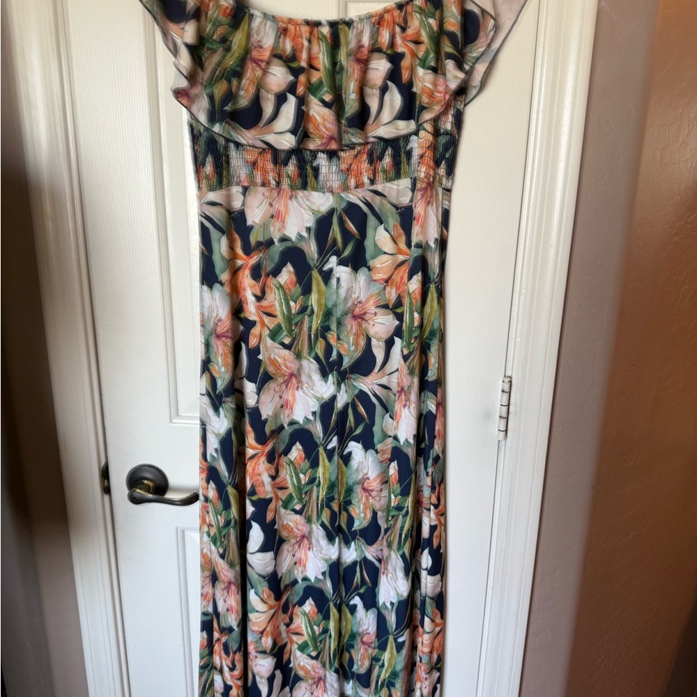 Elegant Floral Maxi Dress